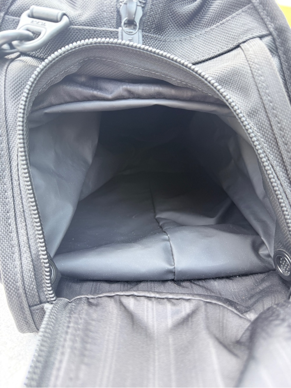 Tumi Alpha Sport Duffle (never used) - Picture 10 of 14
